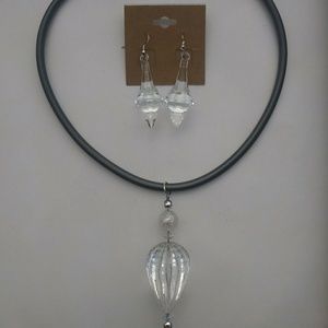 Grey and clear stone necklace and earring set